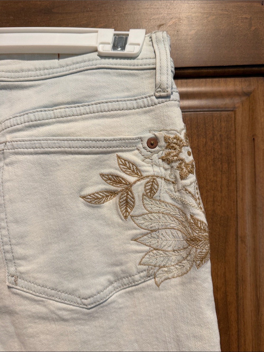 Pilcro embroidered cotton denim jeans - Picture 5 of 6
